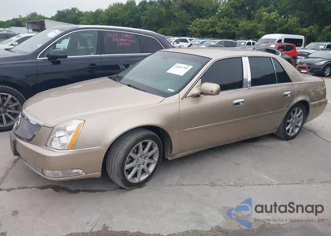 2006 Cadillac Dts Performance z USA, uszkodzony, nr VIN 1G6KD57996U166441
